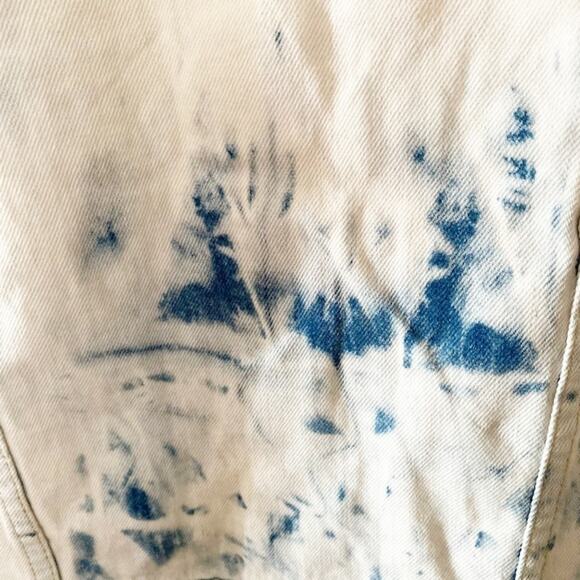 NWT Free People Jones Tie Dye Blue Long Sleeve Rumors Denim Jacket Size S - Picture 4 of 9